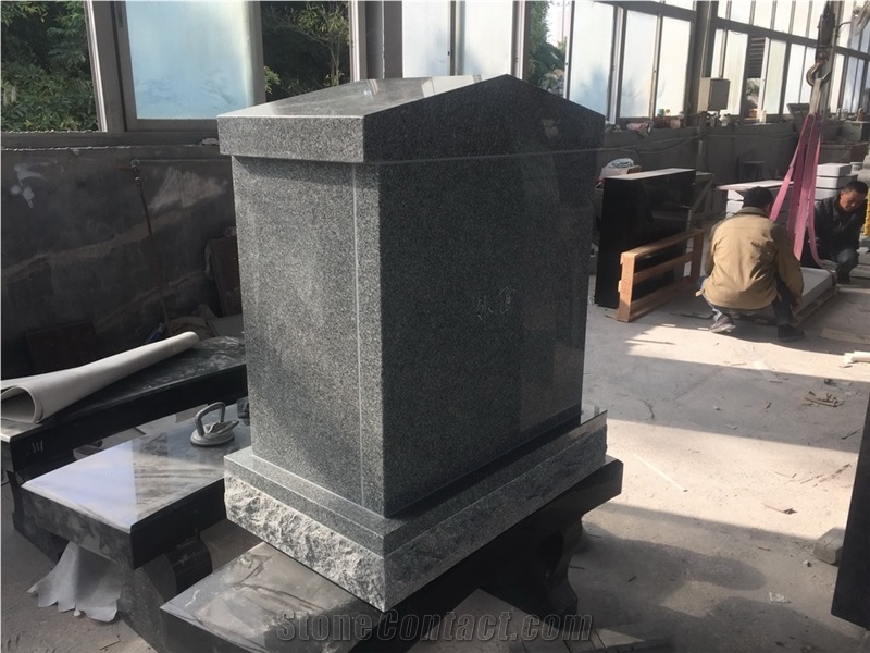 Granite Cremation Roof Top Two Niches Columbarium