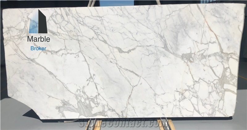Calacatta Borghini Carrara Marble