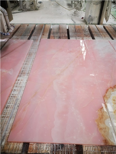 Translucent Pink Onyx Slab for Bathroom Tiles
