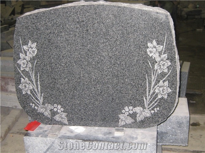 China Factory Natural Granite Engraved Tombstones
