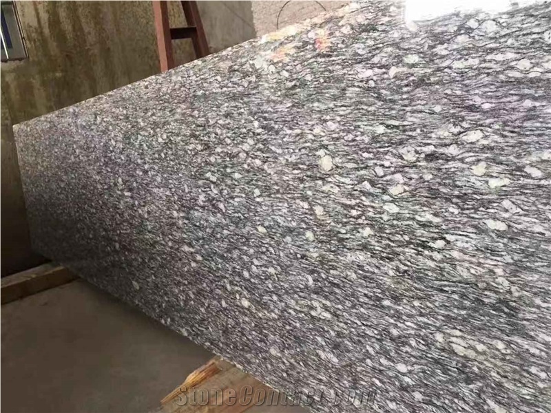 Cheap China Spary White Natural Granite for Slab