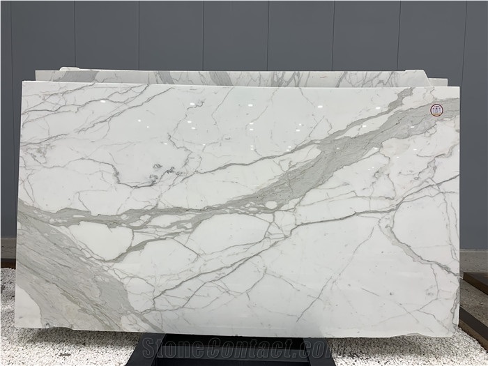 Calacatta Carrara White Marble for Hospitality