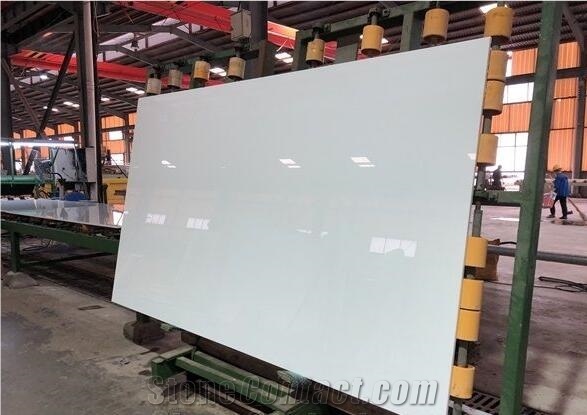 Pure White Marmoglass Crystallized Panel
