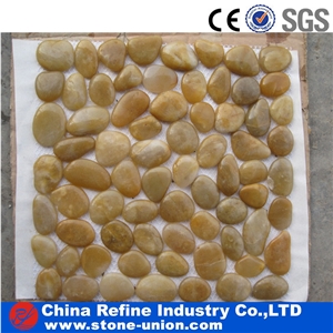China Multi Color Polished Pebble Stone on Mesh