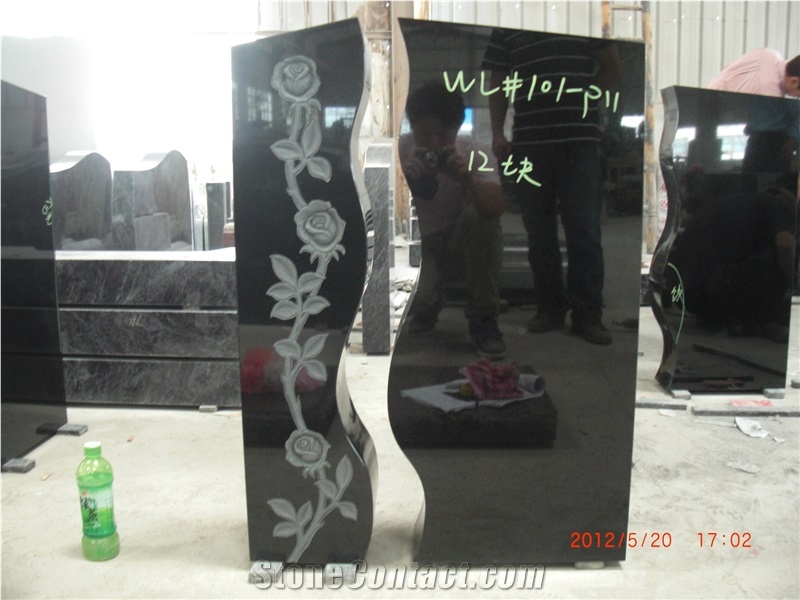 Black Granite Headstones with Flowers Engraving