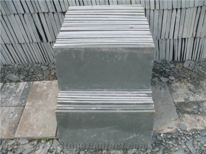 Grey Slate Floor Covering Wall Installation Tiles