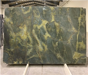 Granite Luxurious Slabs