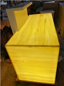 Modern High-Grade Translucent Stone Bar Counter