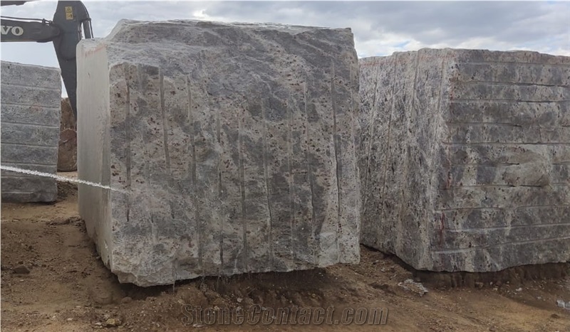 Kashmir White Granite Blocks