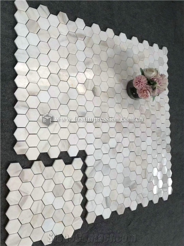 Luxury Calacatta Gold White Marble Mosaic Tiles