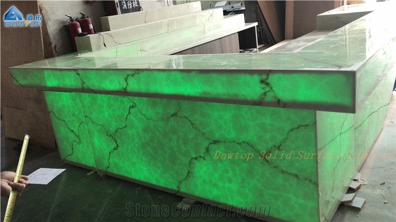 Translucent Marble Stone Top Restaurant Counter