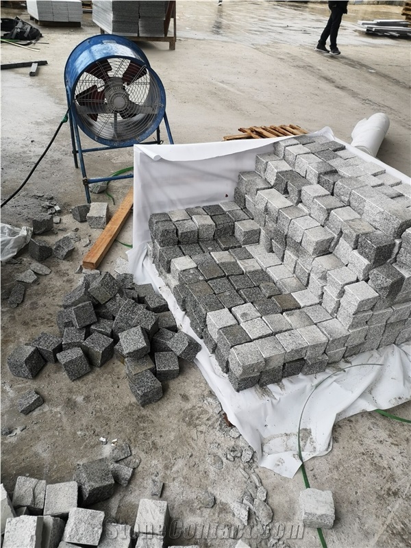 New G603 Granite Flamed Cobbles Cube Stone Setts