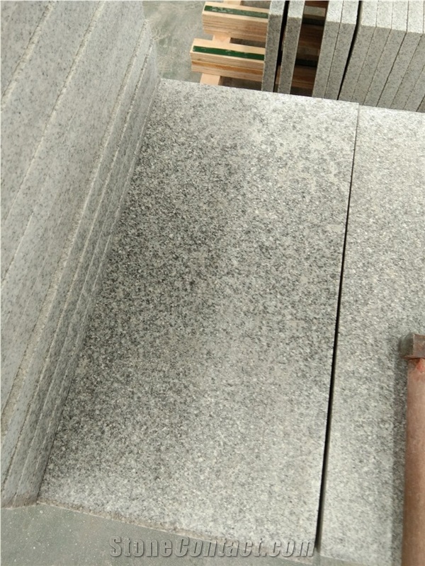 Sesame White Granite G603 Bush Hammered Tiles