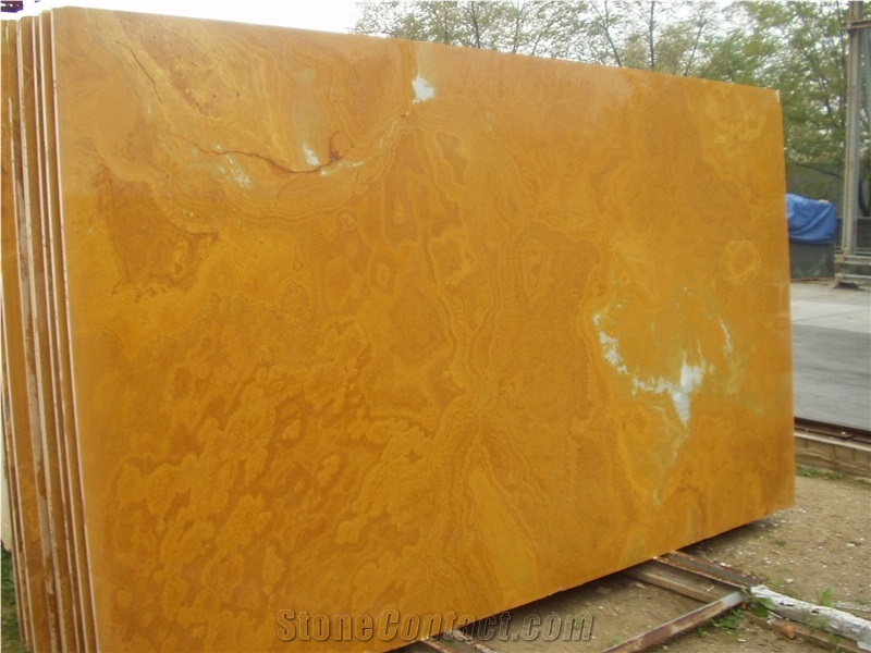 Onyx Senape Slabs