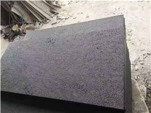 China Black Basalt Bluestoneflooring Tiles