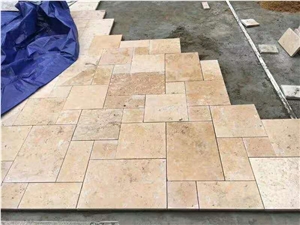 French Pattern Tumbled Beige Limestone Flooring