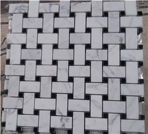 Black and White Marble Mosaic Tile Backsplash