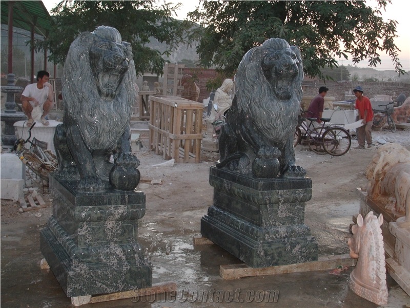 Black Sleeping Lion Statues, Animal Sculptures