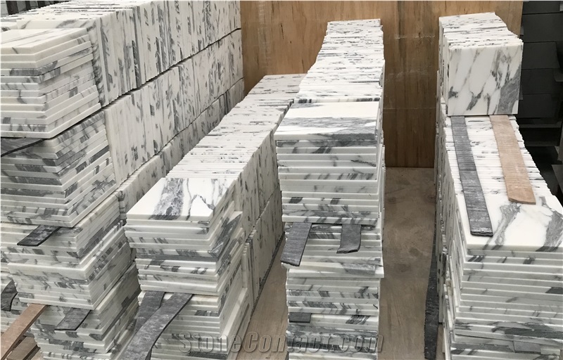 Tumbled Arabescato White Marble 1cm Tiles Stocks