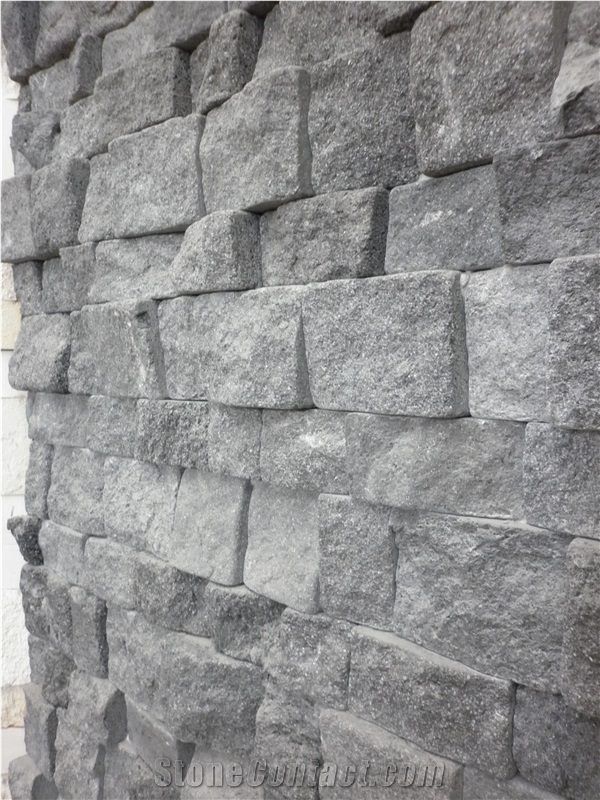 Indonesia Black Tumbled Lava Stone Retaining Walls