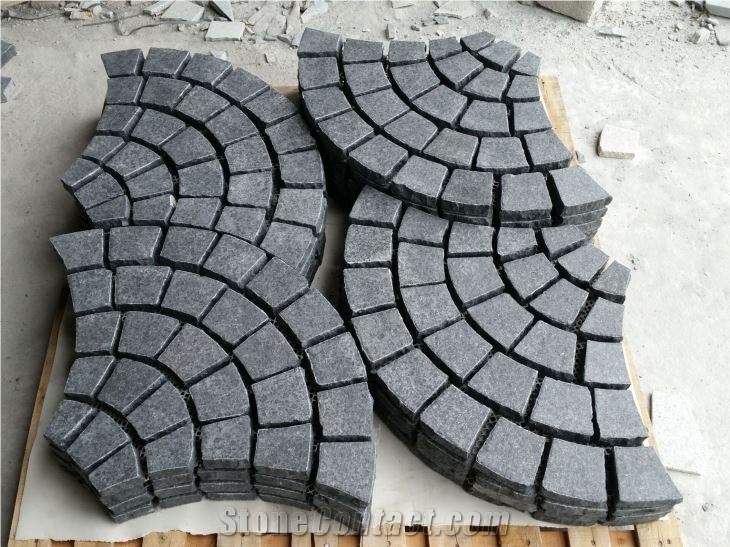 G684 Black Granite Cube Stone Meshed Sector Design