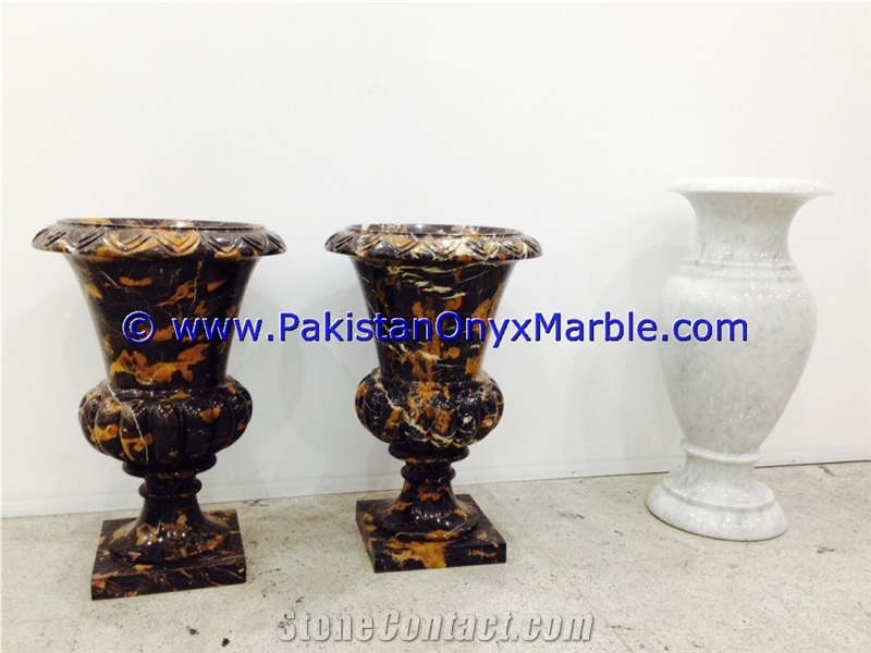 Black Gold Marble Planters Decorated Black and Gold