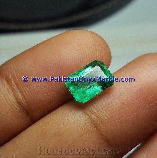 Emerald Cut Stones Shapes Round Oval