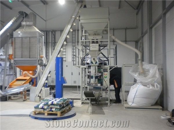 Automatic Packing Machine for Pebbles, Gravel