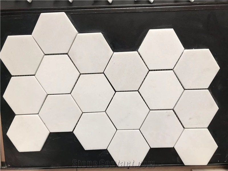 Crystal White Mosaic Flooring for Bathroom