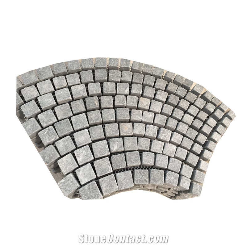 Fan Shaped Grey Color Granite Cube/Paving Stone