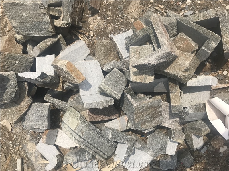 Stacked Dry Loose Stone Tiger Skin Granite