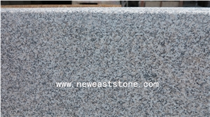 China Cheap White Granite Vanity Countertop Slabs
