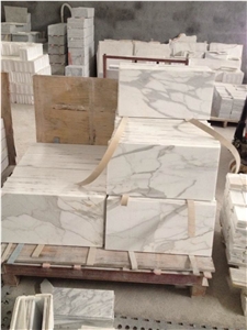 Italy Calacatta Gold Polished Marble Slabs Tiles