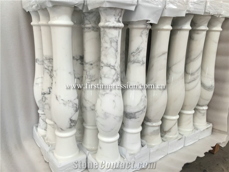 Calacatta Gold White Marble Slab Column Pillars