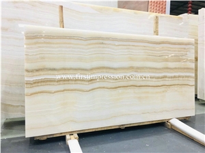 China Hot Straight Vein White Onyx Slabs for Wall