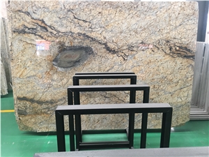 Chinese Golden Granite Slabs Tiles