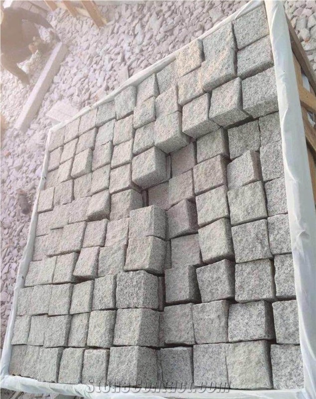 Hubei Seasame White Granite Cobble Stone