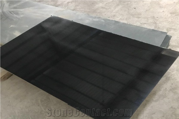 China Black Granite Slabs
