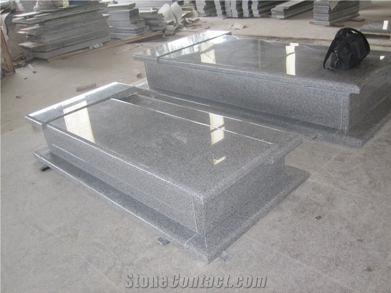 G650 Grey Granite Western Style Tombstone Monument
