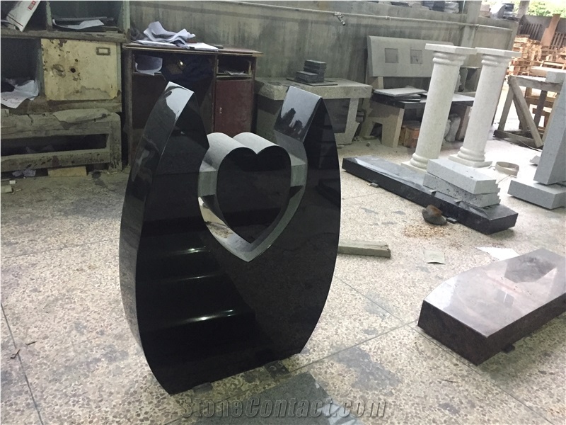 Shanxi Jet Black Monument Custom Heart Shape
