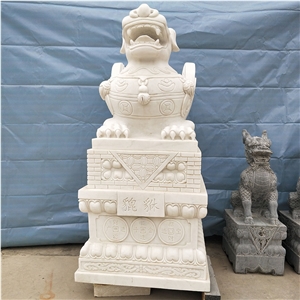 White Marble Pixiu Sculptures, Hand Carved Statues