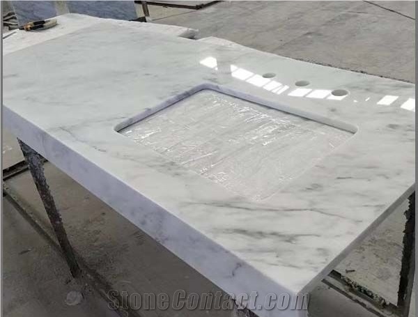Bianco Carrara White Marble Kitchecntop