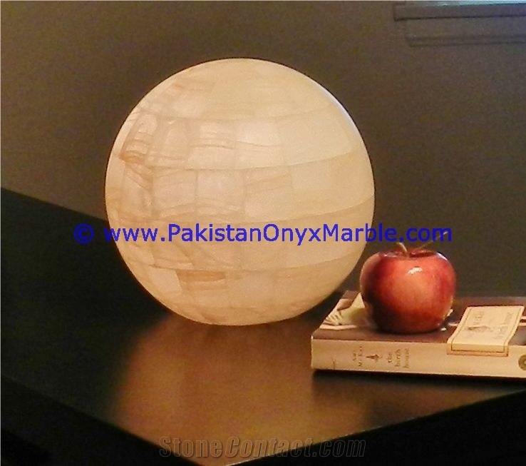 Onyx Sphere Ball Globe Shaped Lamp