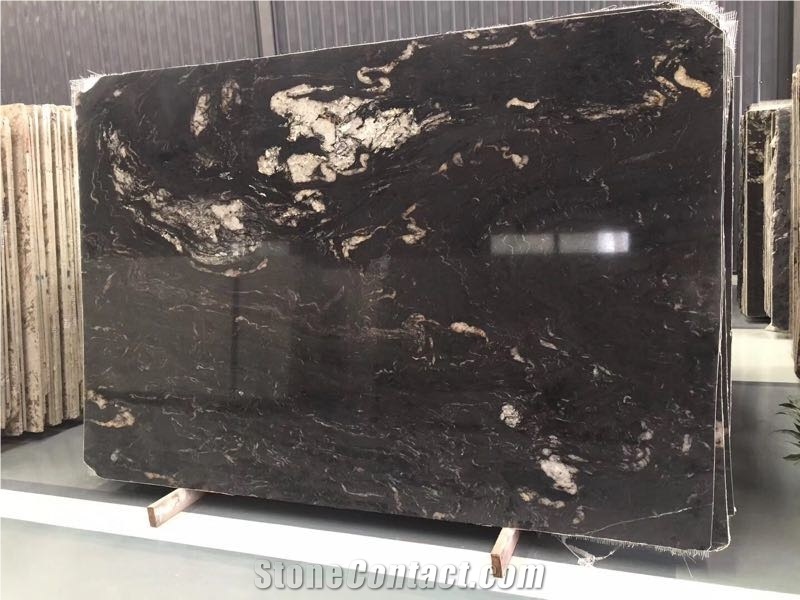 China Marquna Marble Tiles and Slabs