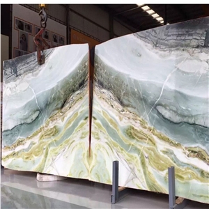 Dreaming Green Marble Slabs for Hotel Bathroom