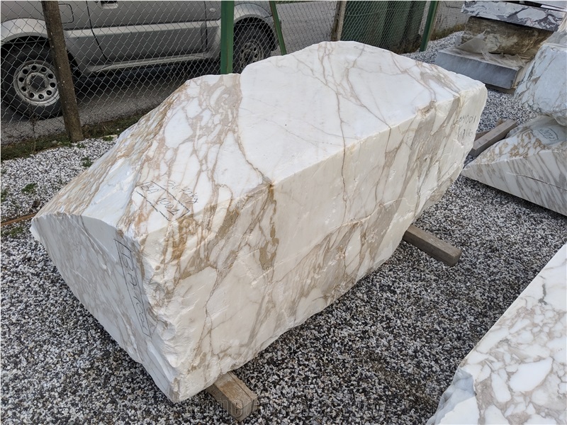 Calacatta Oro Extra Marble Block