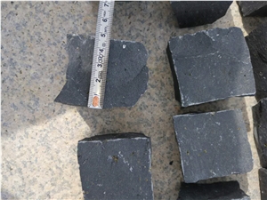 China Black Basalt Stone Pavers Cobble Stone Brick