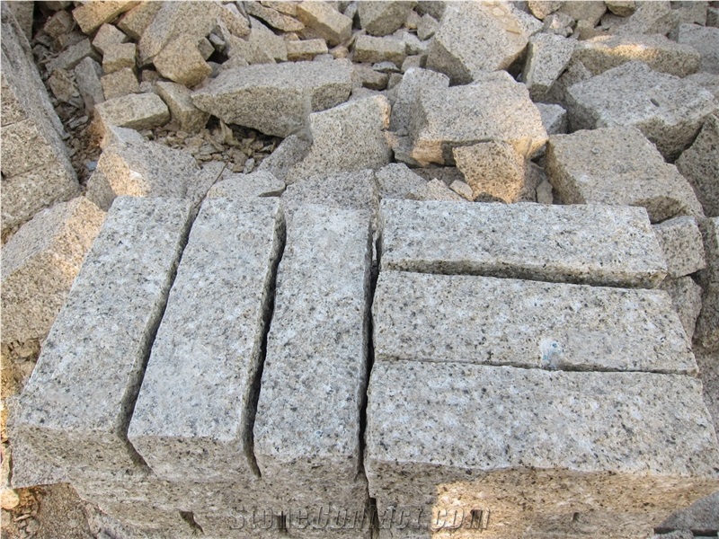 Yellow Granite Cobbles/ Cubes