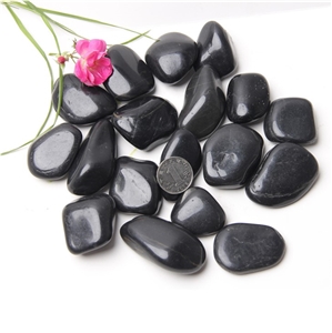 River Stone High Polished Black Pebbles 3-5cm