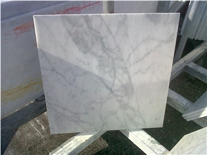 White Carrara Venatino Marble